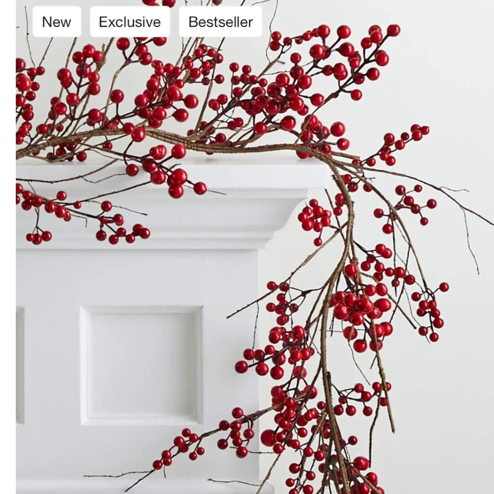 CRATE&BARREL FAUX RED BERRY CHRISTMAS GARLAND 6'